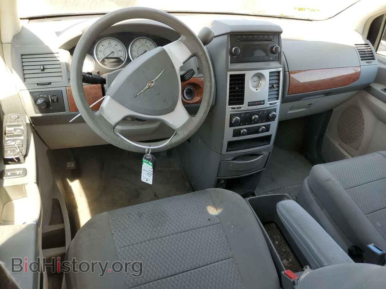 2009 CHRYSLER MINIVAN - VIN: 2A8HR44E79R528278 - Фото 8