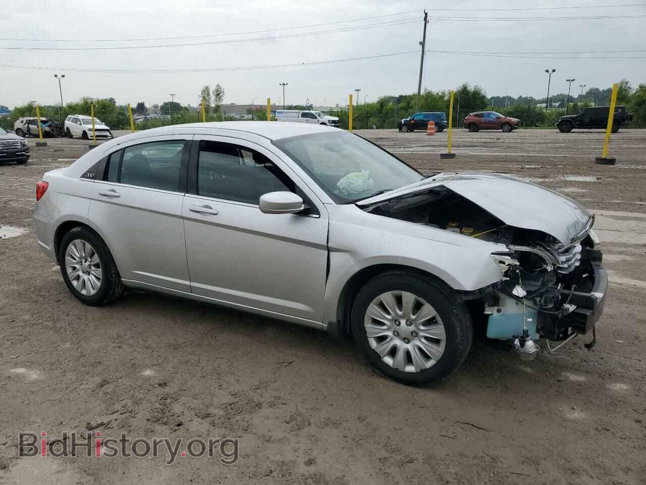 2012 CHRYSLER 200 - VIN: 1C3CCBAB5CN296015 - Фото 4