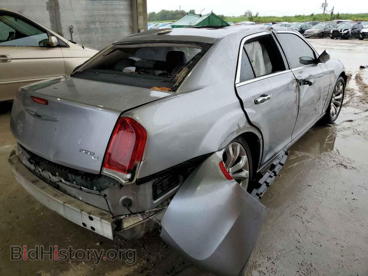 2017 CHRYSLER 300 - VIN: 2C3CCAEG5HH667884 - Фото 4