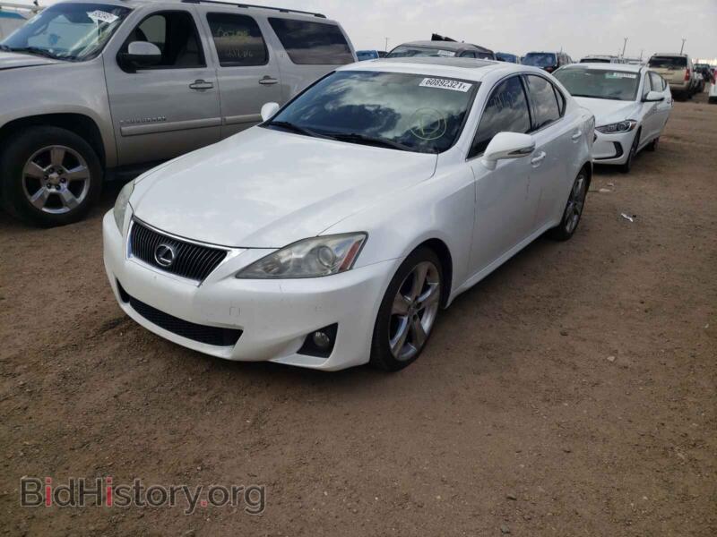 2012 Lexus IS (VIN JTHBF5C25C5167915) — фото 2 из 10