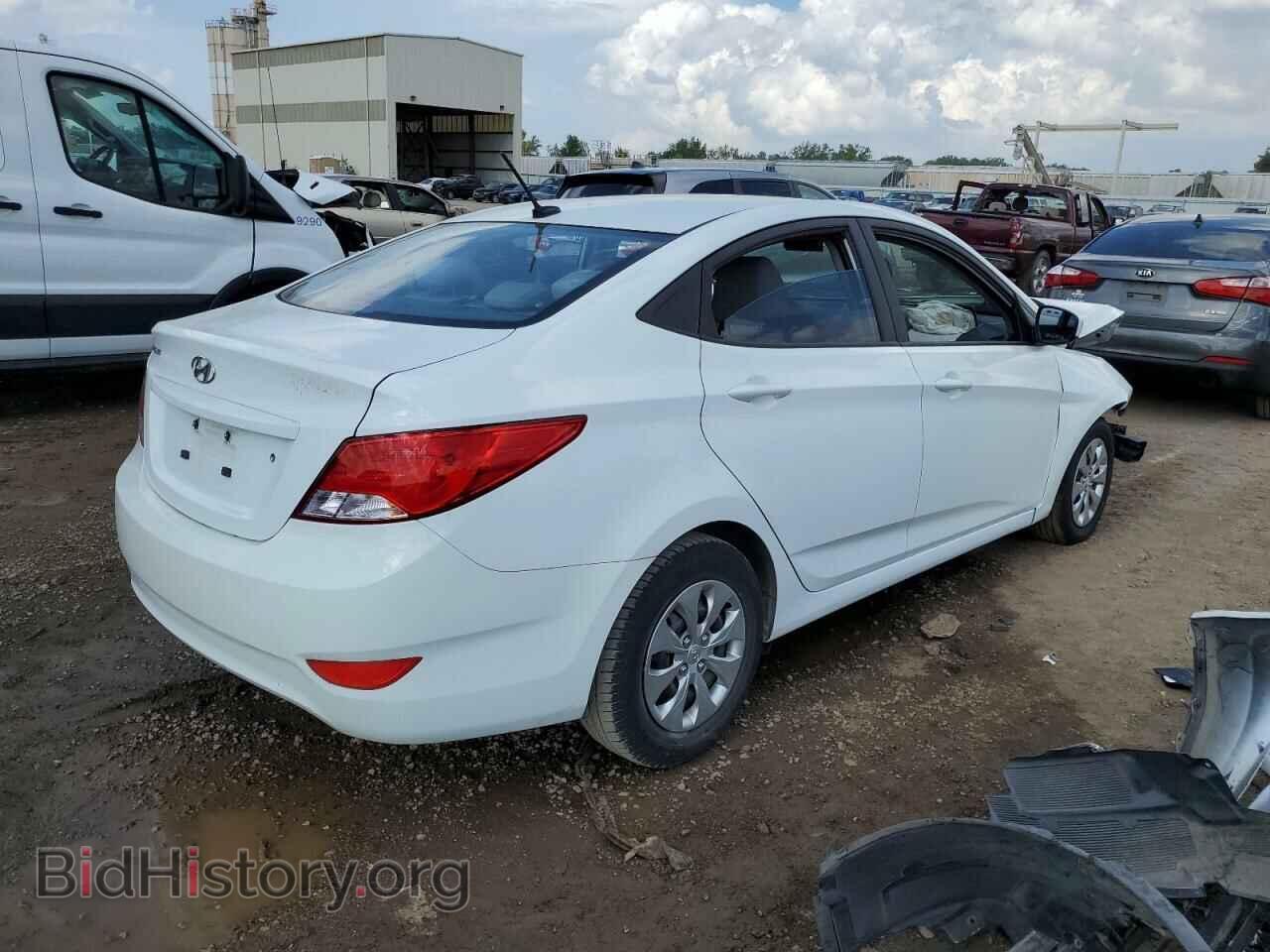 2016 HYUNDAI ACCENT - VIN: KMHCT4AE4GU092430 - Фото 3