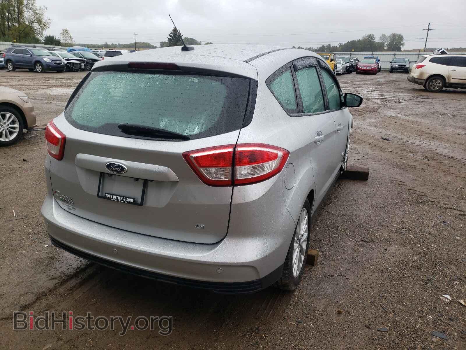 2017 FORD CMAX - VIN: 1FADP5EU3HL102575 - Фото 4