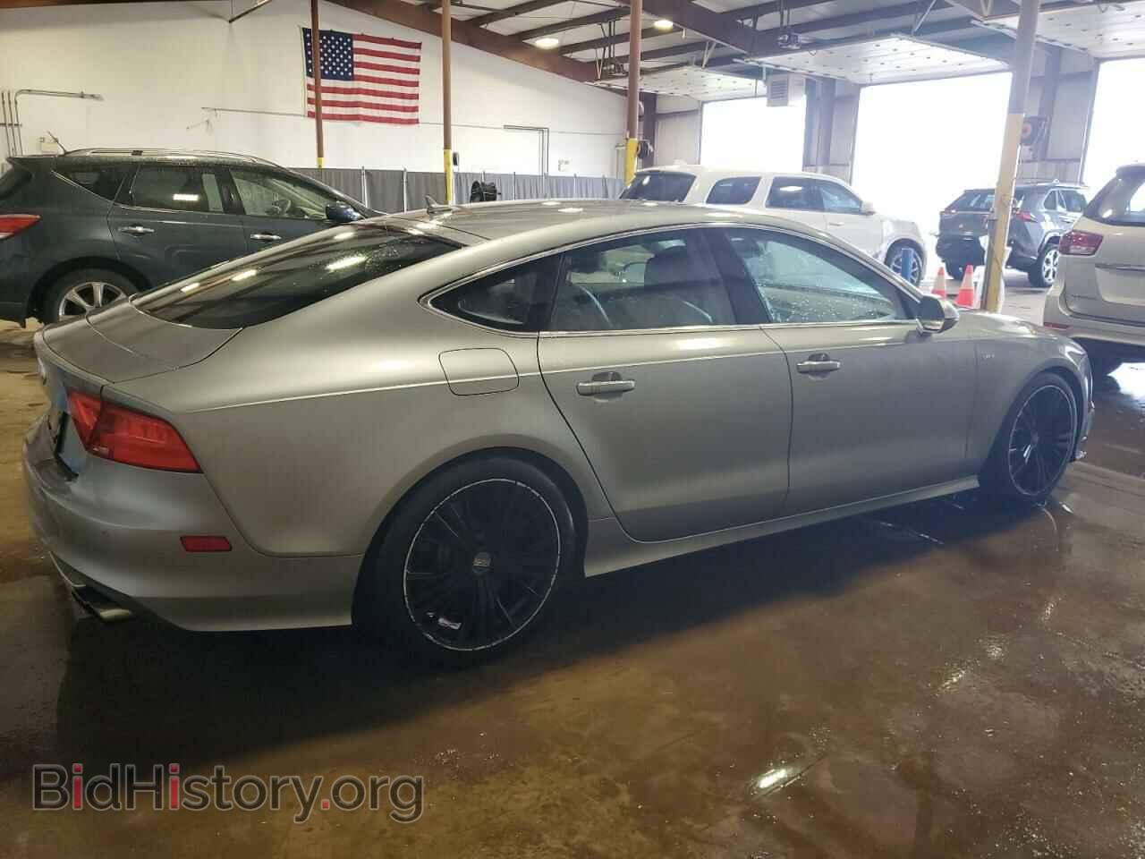 2013 AUDI S7/RS7 - VIN: WAUW2BFC9DN059765 - Фото 3