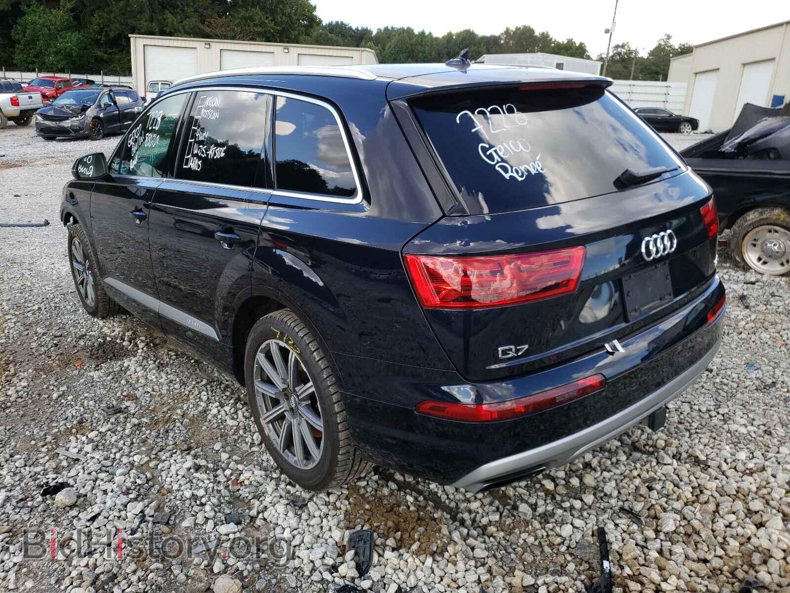 2017 AUDI Q7 - VIN: WA1LAAF78HD049899 - Фото 3