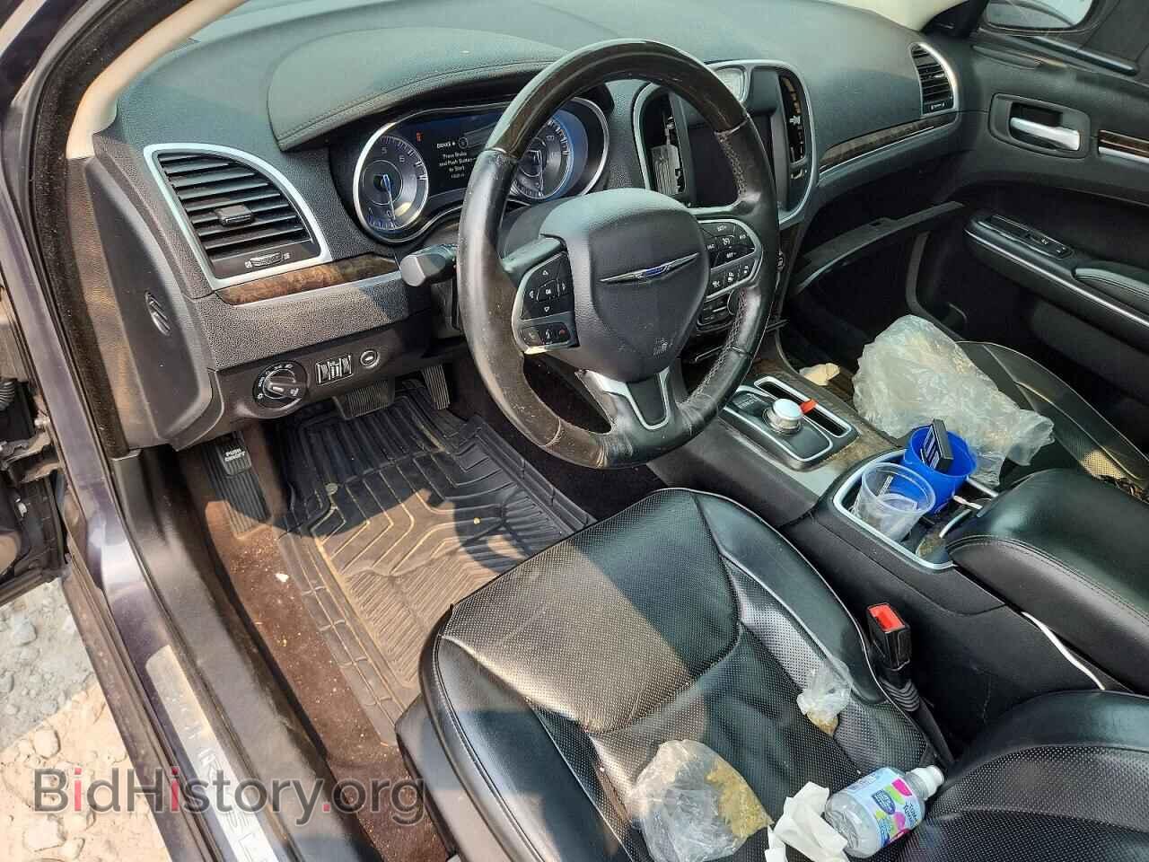 2017 CHRYSLER 300 - VIN: 2C3CCAEGXHH586721 - Photo 8
