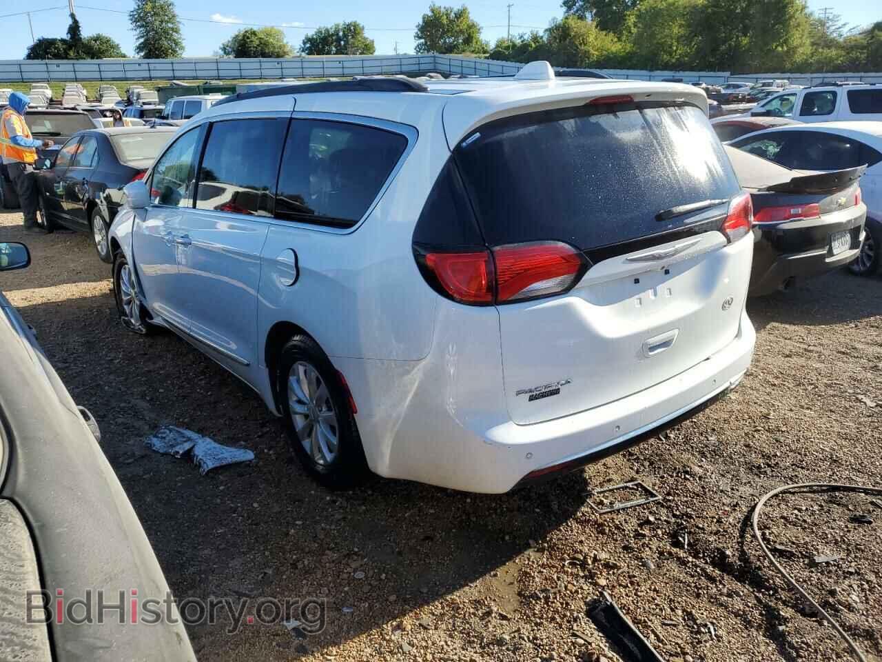 2017 CHRYSLER PACIFICA - VIN: 2C4RC1BG2HR524380 - Photo 3