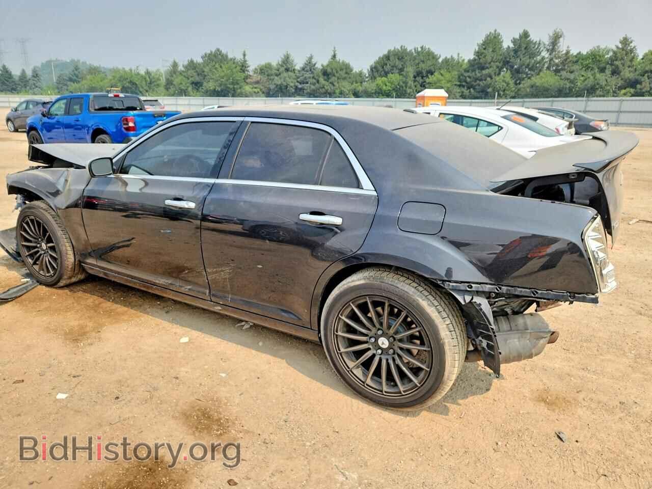 2014 CHRYSLER 300 - VIN: 2C3CCAJT8EH201428 - Photo 2