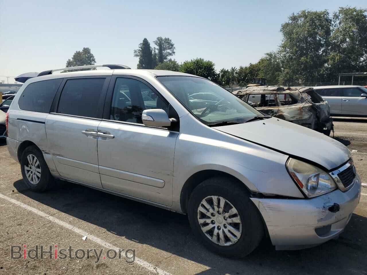 2011 KIA All Models - VIN: KNDMG4C73B6410532 - Фото 4