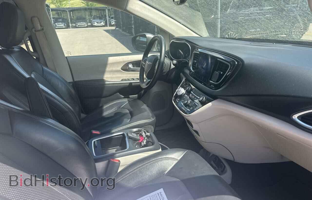 2017 CHRYSLER PACIFICA - VIN: 2C4RC1EG8HR633079 - Photo 5