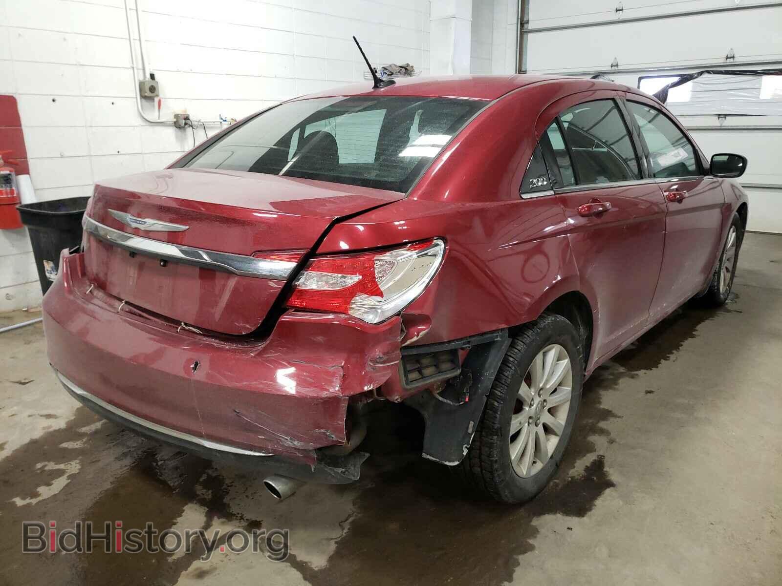 2012 CHRYSLER 200 - VIN: 1C3CCBBG1CN297821 - Фото 4