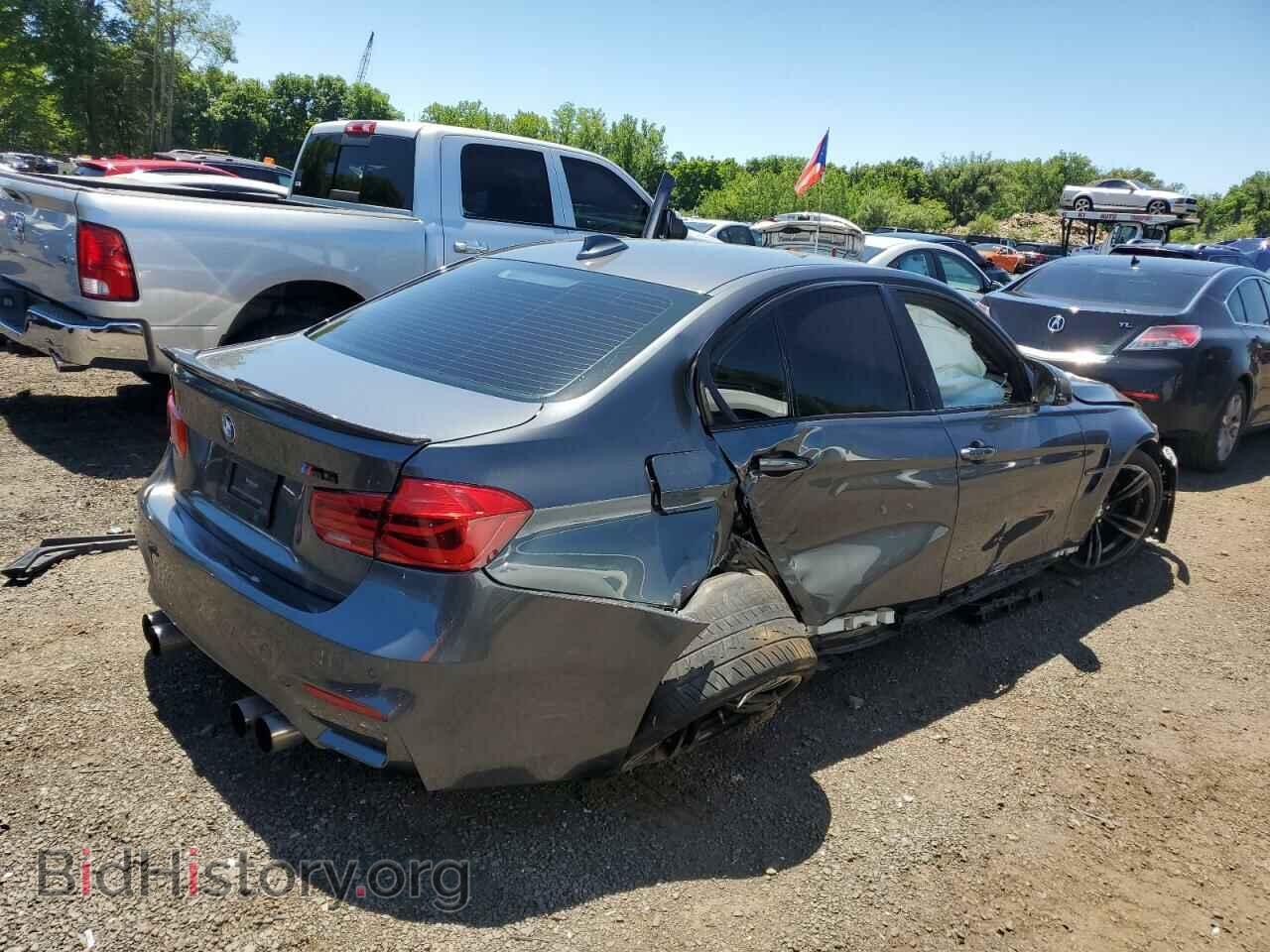 2015 BMW M3 - VIN: WBS3C9C58FP805754 - Фото 3