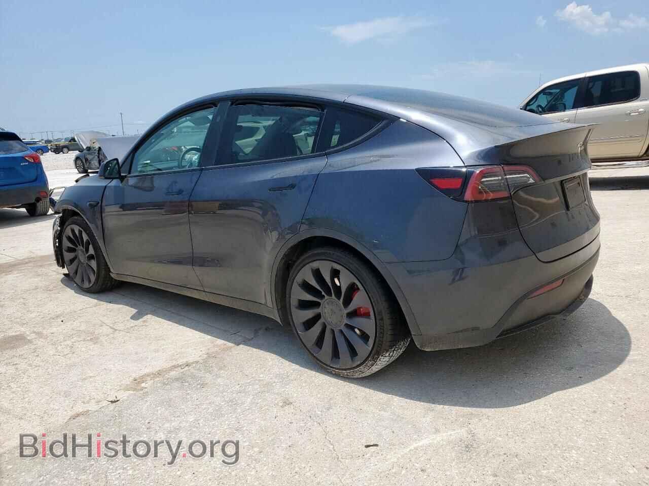 2024 TESLA MODEL Y - VIN: 7SAYGDEF8RA262981 - Фото 2
