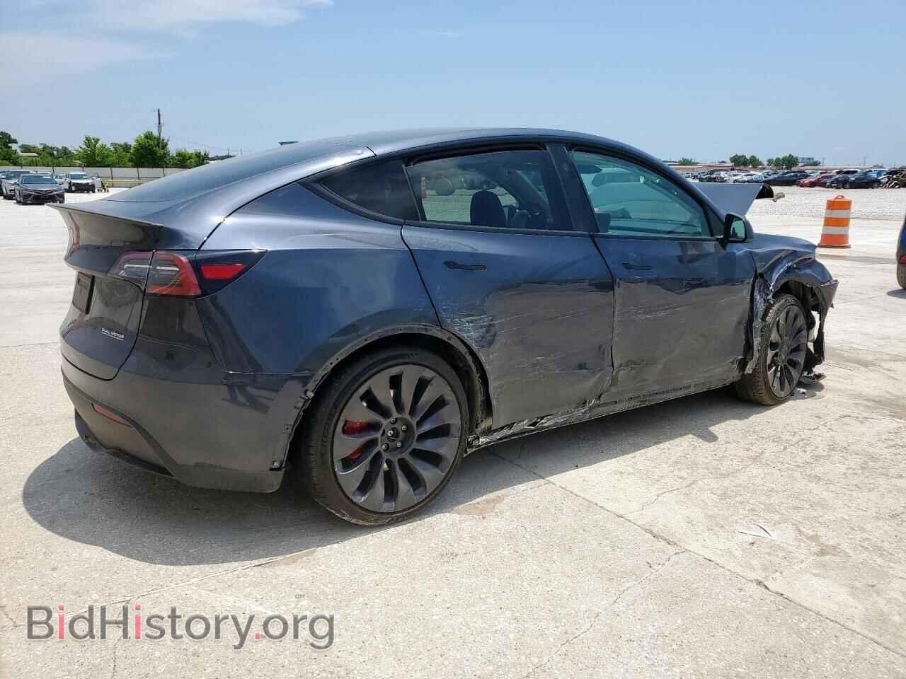 2024 TESLA MODEL Y - VIN: 7SAYGDEF8RA262981 - Фото 3
