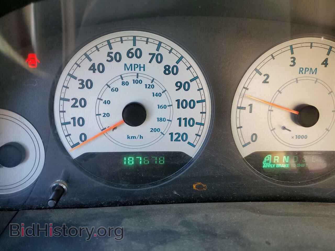 2006 CHRYSLER MINIVAN - VIN: 2A4GP44R86R697629 - Фото 8