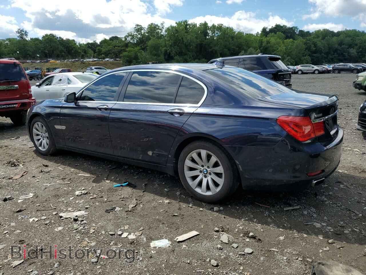 2011 BMW 7 SERIES - VIN: WBAKC8C5XBC433023 - Фото 2