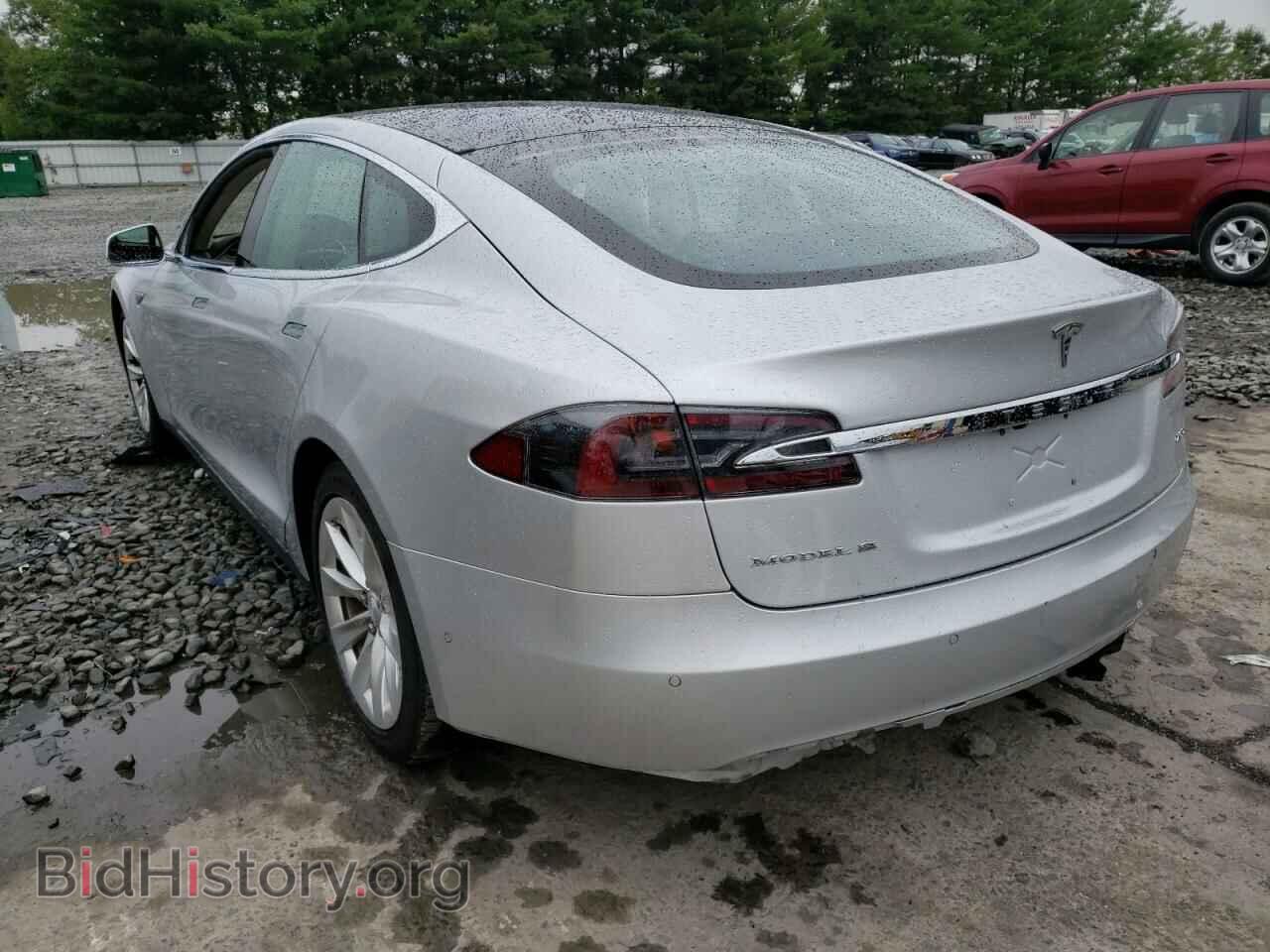 2015 TESLA MODEL S - VIN: 5YJSA1E26FF112334 - Photo 2