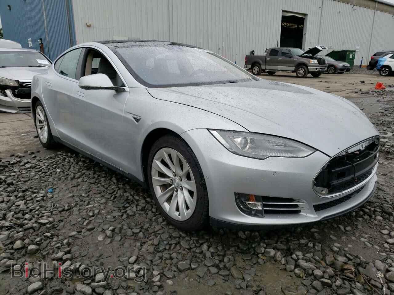 2015 TESLA MODEL S - VIN: 5YJSA1E26FF112334 - Photo 4