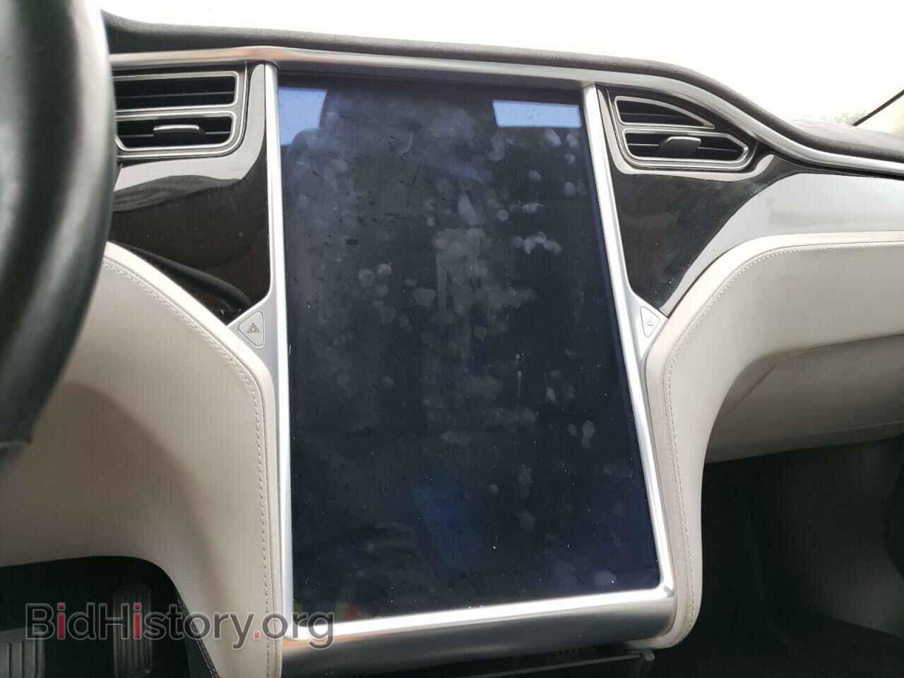 2015 TESLA MODEL S - VIN: 5YJSA1E26FF112334 - Photo 9