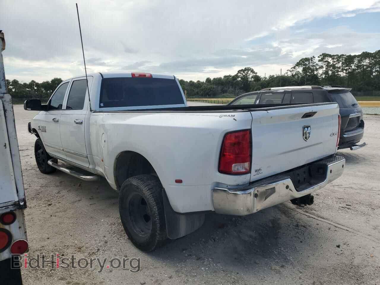 2016 RAM All Models - VIN: 3C63RRGL7GG263705 - Photo 2