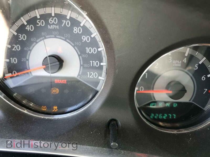 2012 Chrysler 200 (VIN 1C3CCBBB7CN205034) — photo 9 of 12
