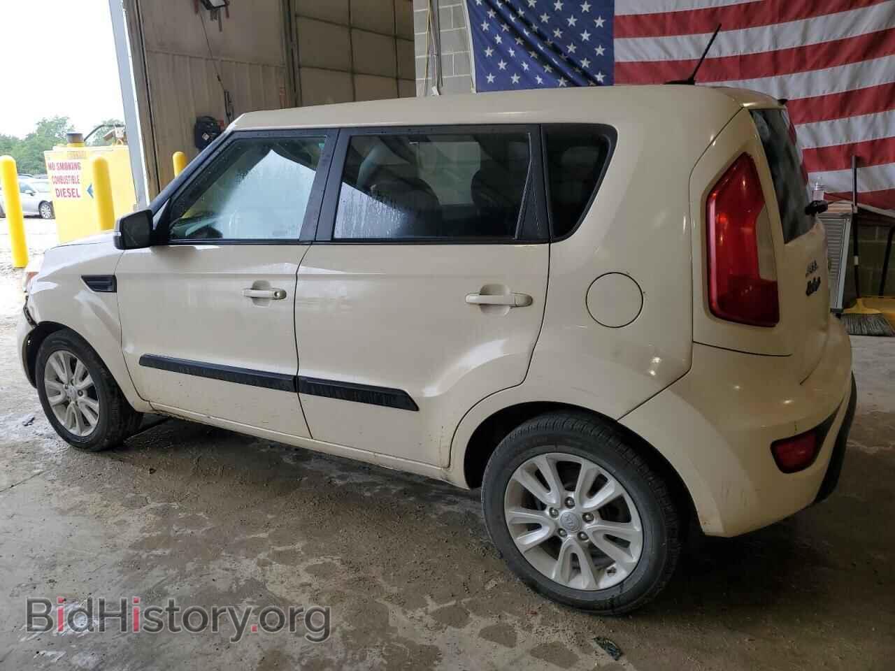 2013 KIA SOUL - VIN: KNDJT2A69D7765957 - Фото 2