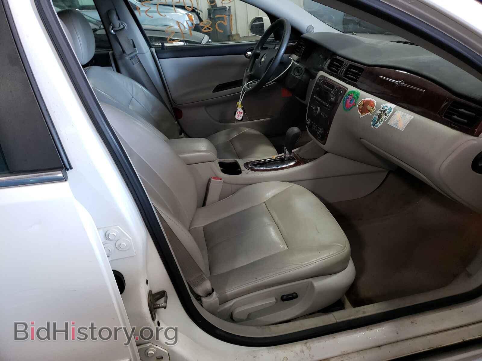 2009 CHEVROLET IMPALA - VIN: 2G1WT57KX91243704 - Фото 5