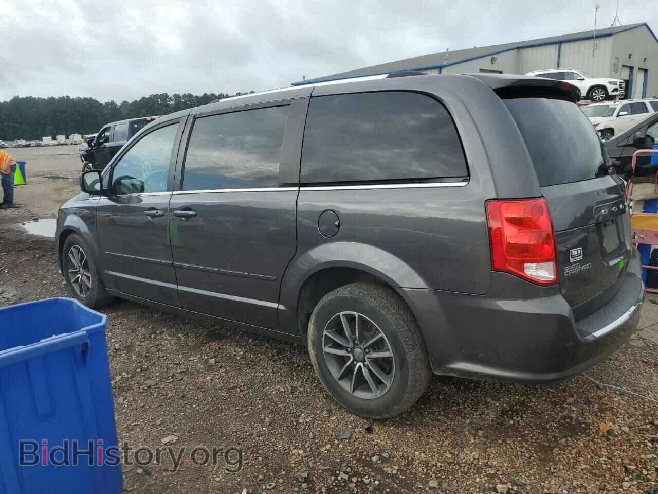 2017 DODGE CARAVAN - VIN: 2C4RDGCG7HR596416 - Photo 2