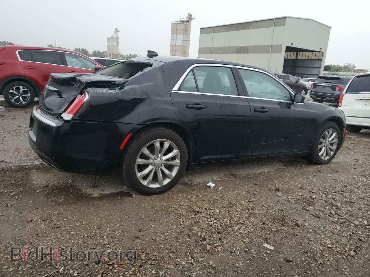 2018 CHRYSLER 300 - VIN: 2C3CCARGXJH229023 - Фото 3