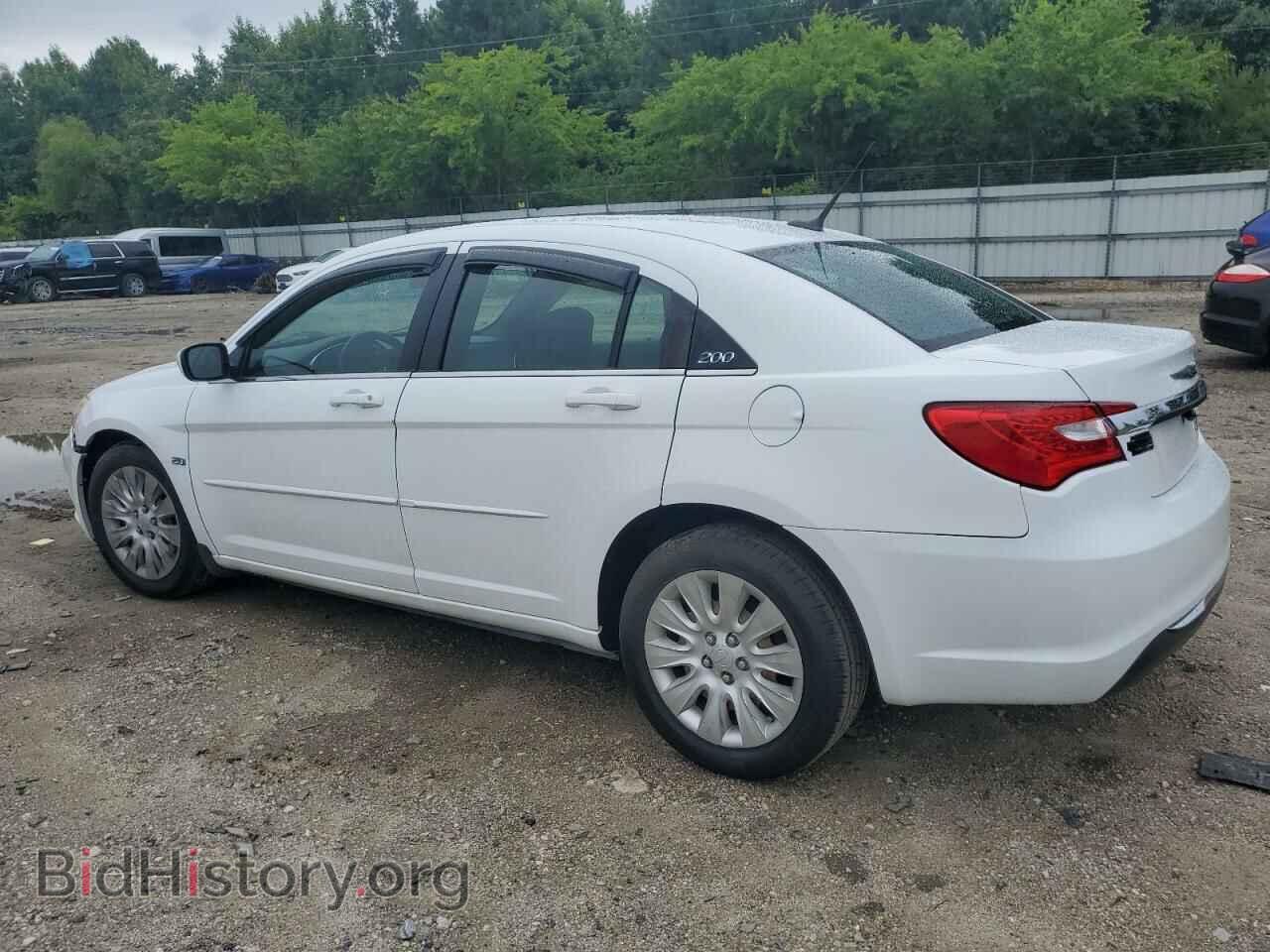 2012 CHRYSLER 200 - VIN: 1C3CCBAB2CN248293 - Фото 2