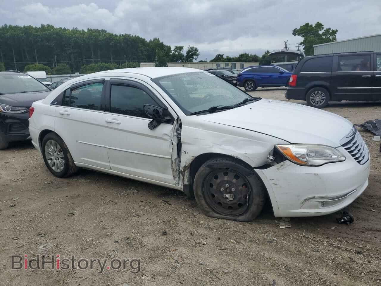2012 CHRYSLER 200 - VIN: 1C3CCBAB2CN248293 - Фото 4
