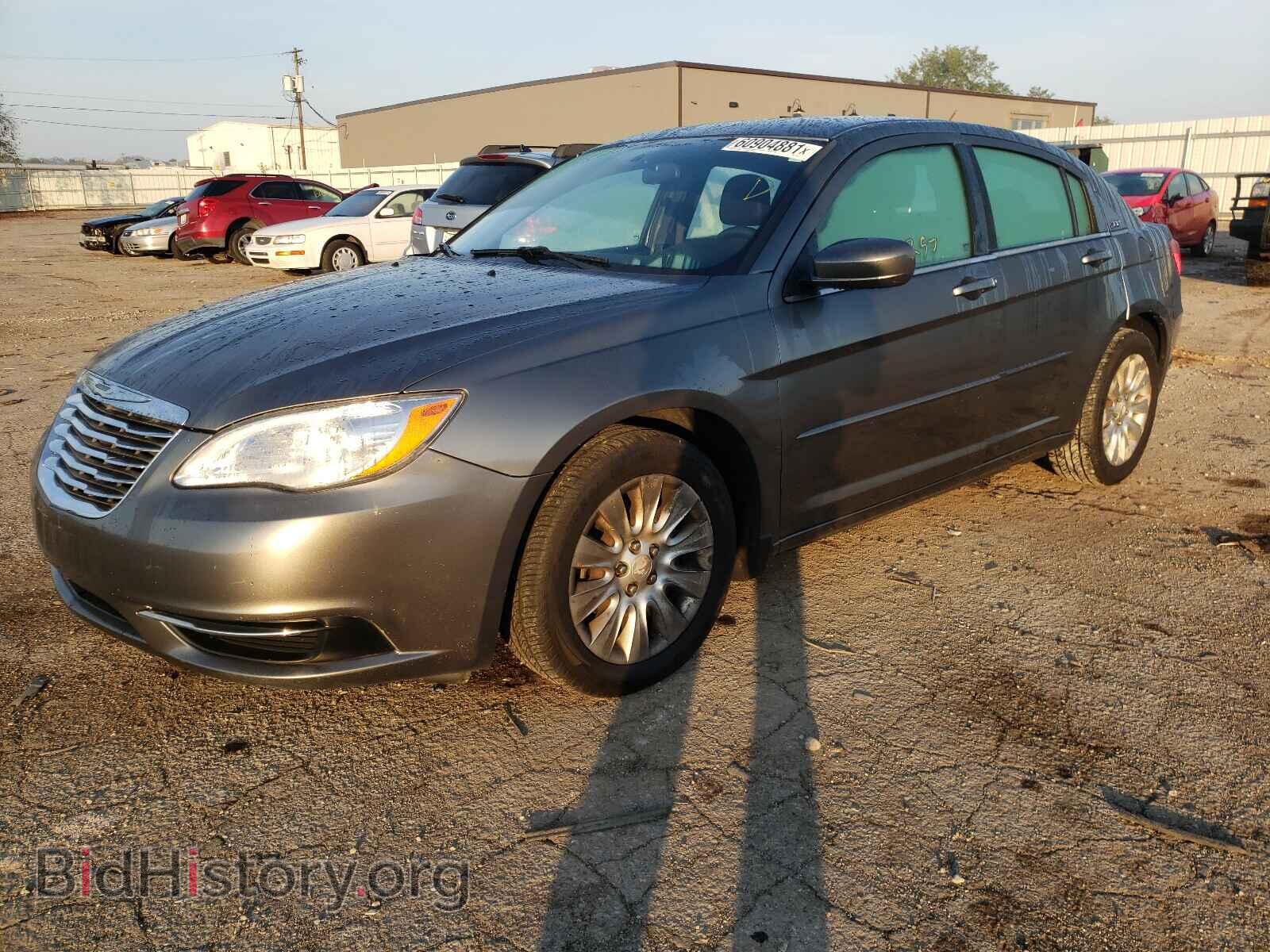 2012 CHRYSLER 200 - VIN: 1C3CCBAB4CN217319 - Фото 2