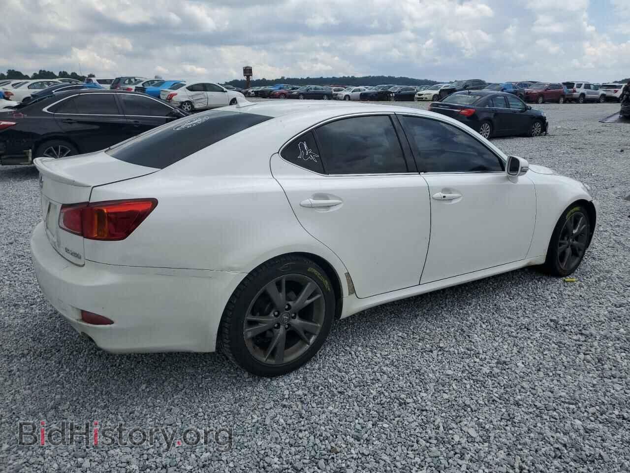 2010 LEXUS IS - VIN: JTHBF5C20A5123947 - Photo 3