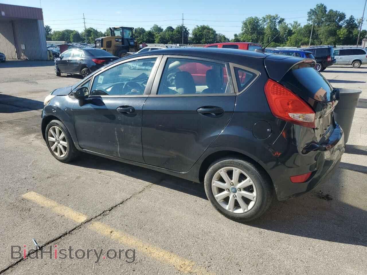 2011 FORD FIESTA - VIN: 3FADP4EJ5BM134997 - Фото 2