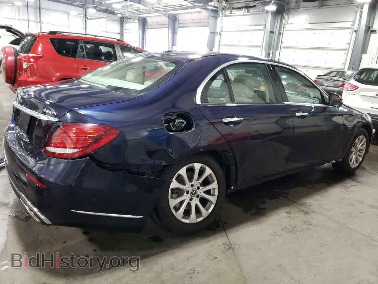 2018 MERCEDES-BENZ E-CLASS - VIN: WDDZF4KB0JA426378 - Фото 3