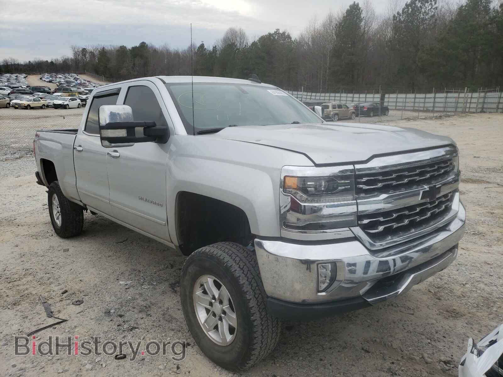 Фотография 3GCUKSEC9JG101853 - CHEVROLET SILVERADO 2018