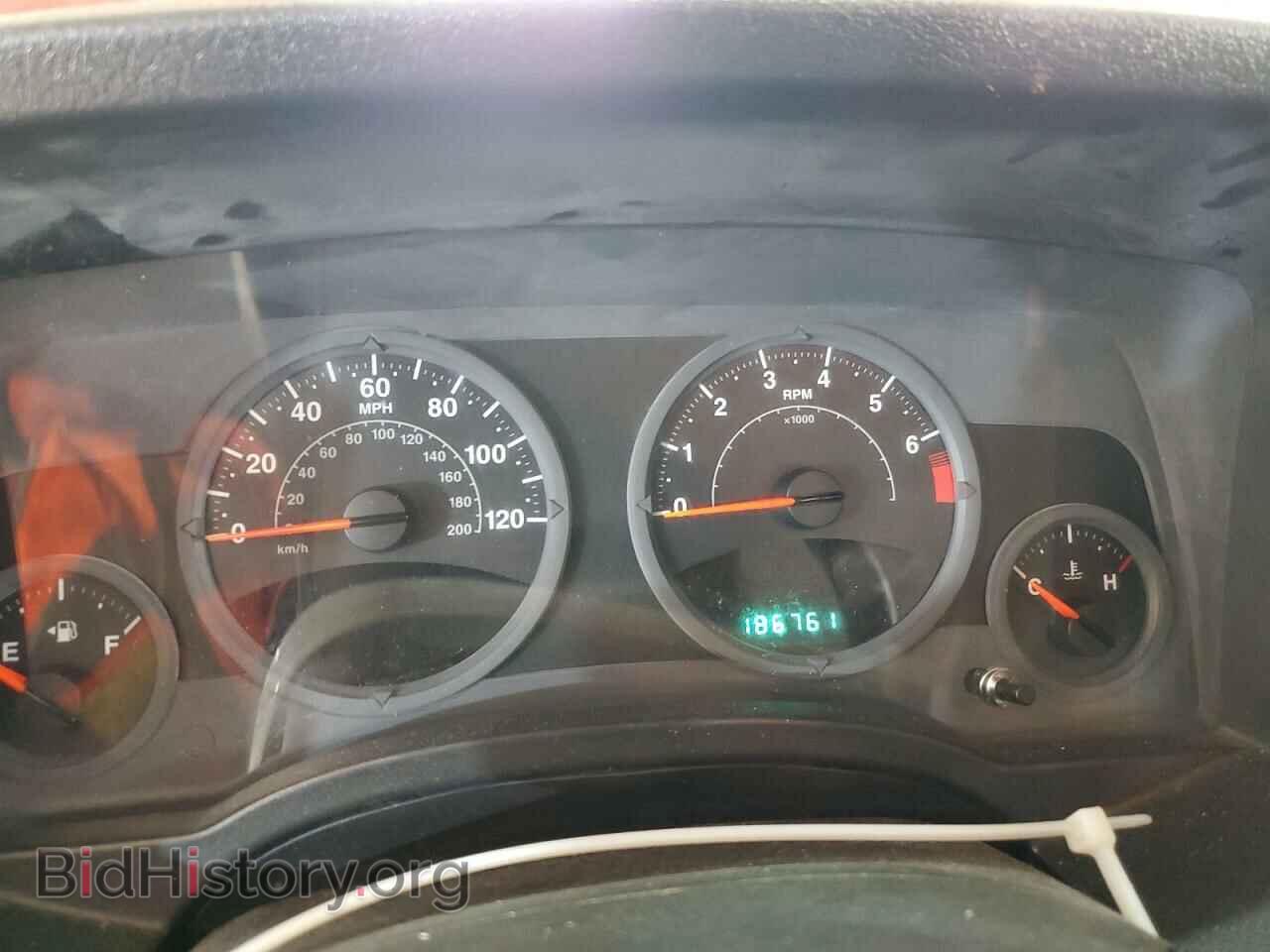 2007 JEEP COMPASS - VIN: 1J8FF47W17D424079 - Photo 9