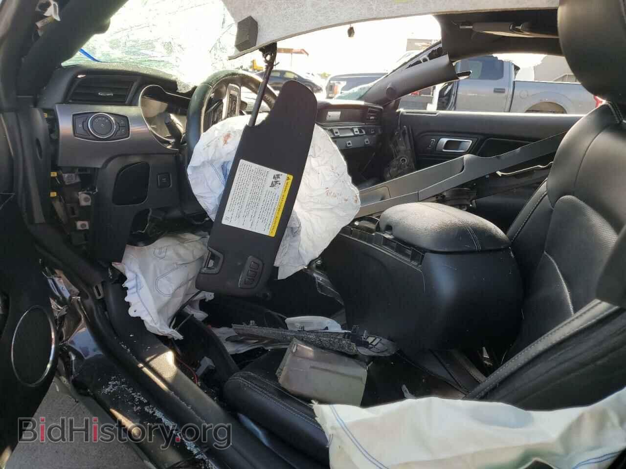 2019 FORD MUSTANG - VIN: 1FA6P8CF2K5200118 - Фото 8
