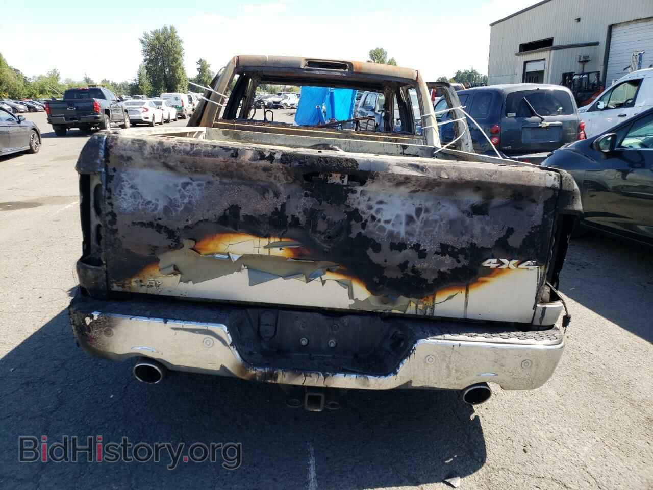 2018 RAM 1500 - VIN: 1C6RR7VM3JS293777 - Фото 6