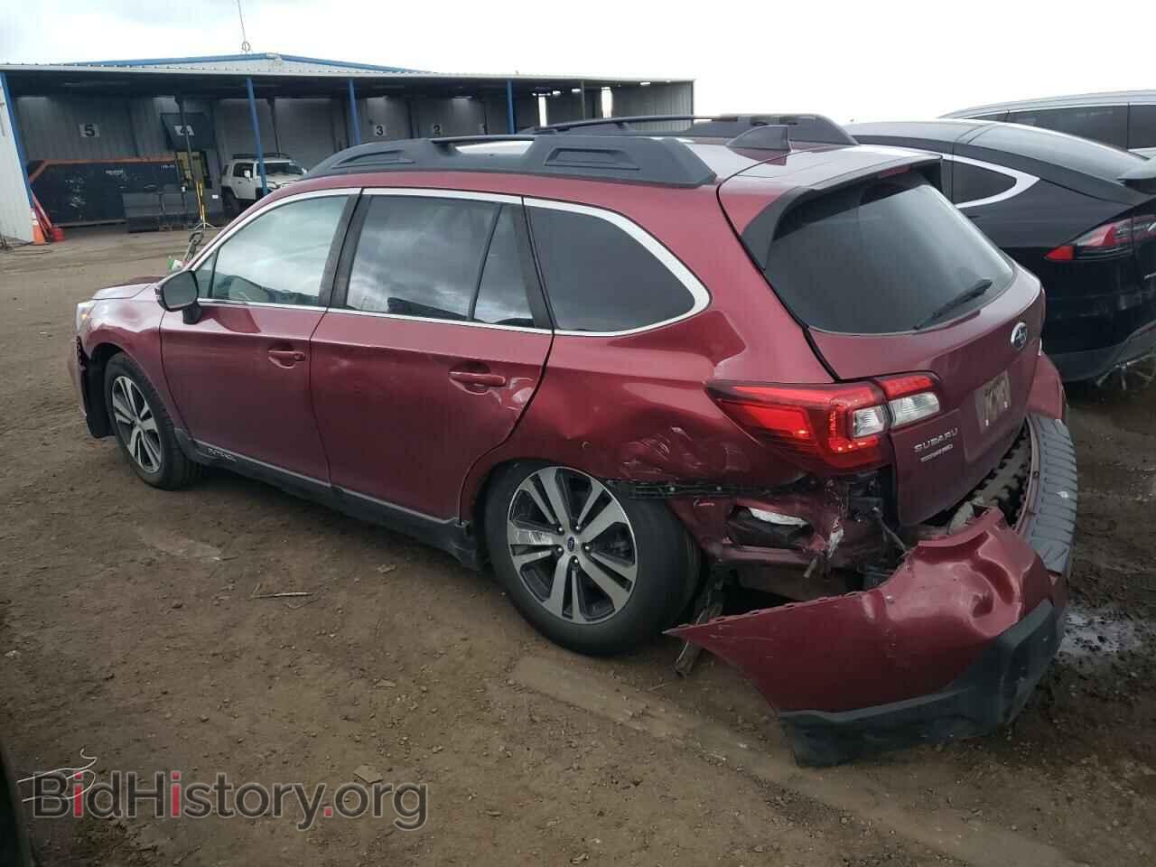 2018 SUBARU OUTBACK - VIN: 4S4BSANC8J3358101 - Фото 2