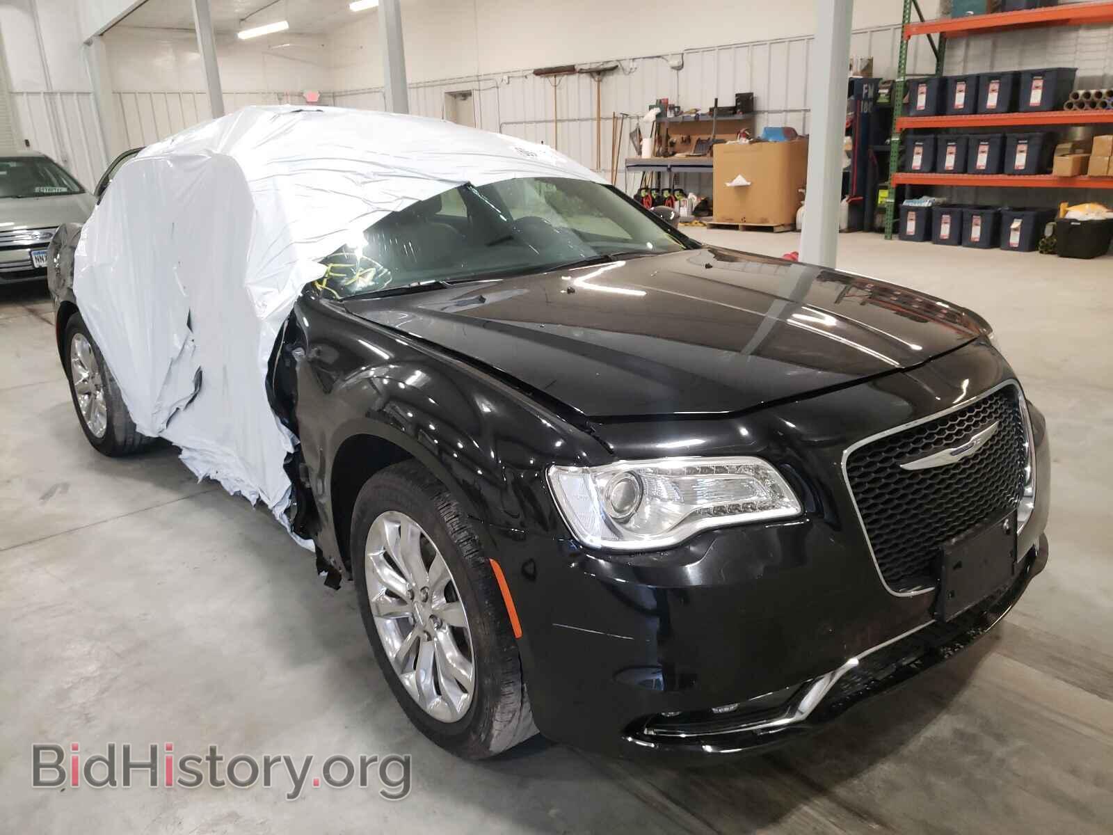 Фотография 2C3CCARG8GH137076 - CHRYSLER 300 2016