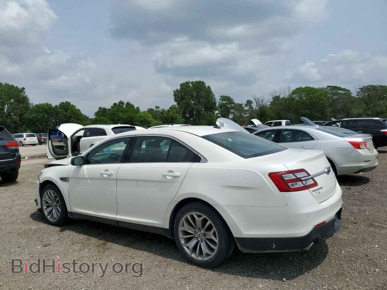 2013 FORD TAURUS - VIN: 1FAHP2F89DG226435 - Фото 2