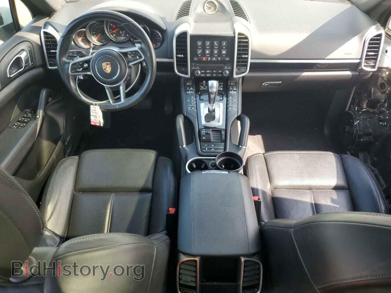 2017 PORSCHE CAYENNE - VIN: WP1AA2A23HKA80342 - Фото 8