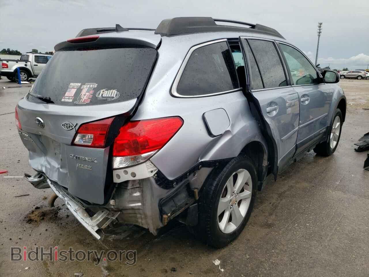 2014 SUBARU OUTBACK - VIN: 4S4BRBCC1E3306125 - Photo 4