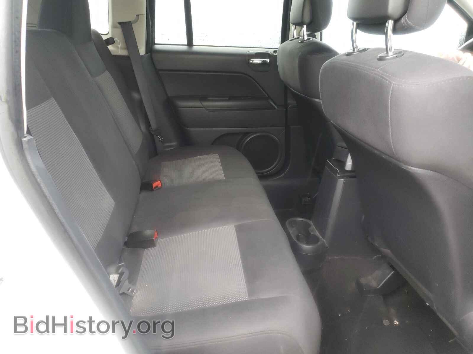 2012 JEEP COMPASS - VIN: 1C4NJCBA1CD627040 - Фото 6