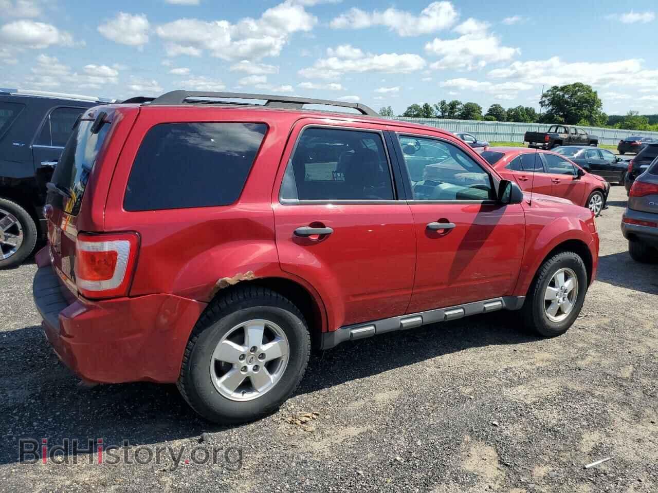 2011 FORD ESCAPE - VIN: 1FMCU0D75BKB22879 - Фото 3