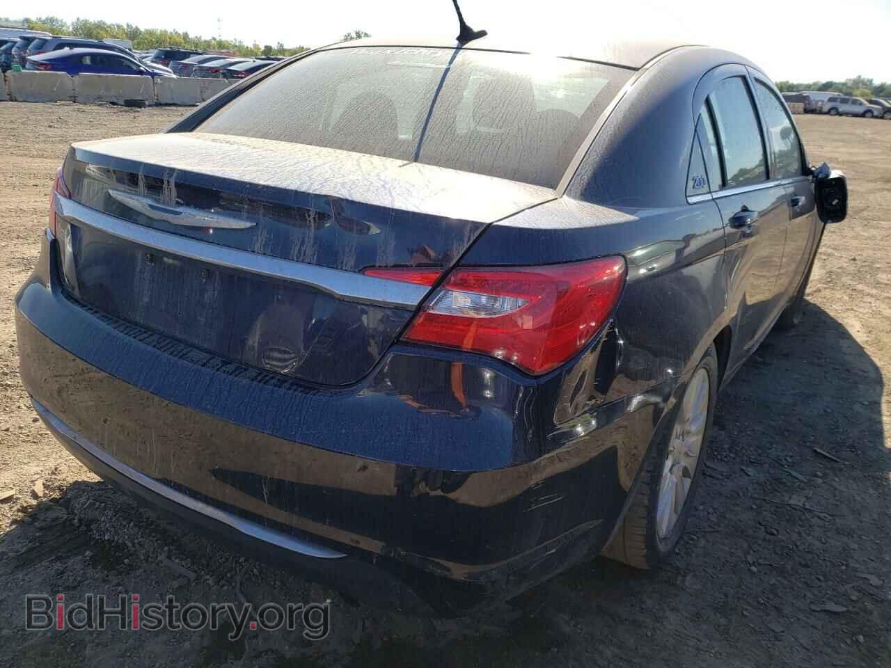 2012 CHRYSLER 200 - VIN: 1C3CCBAB3CN320571 - Фото 4