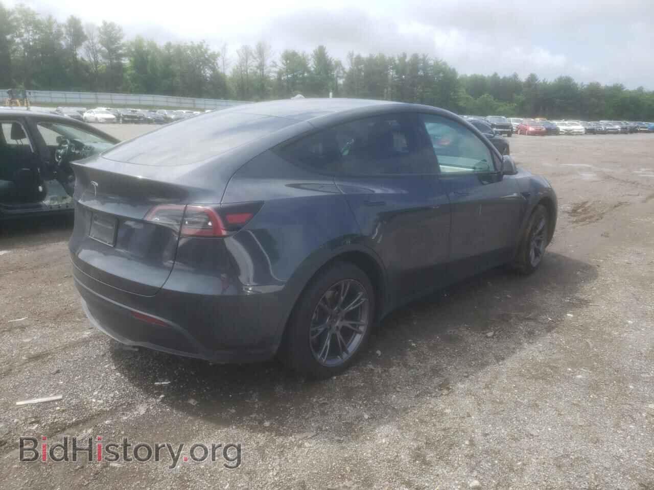 2024 TESLA MODEL Y - VIN: 7SAYGDED5RF199713 - Фото 3