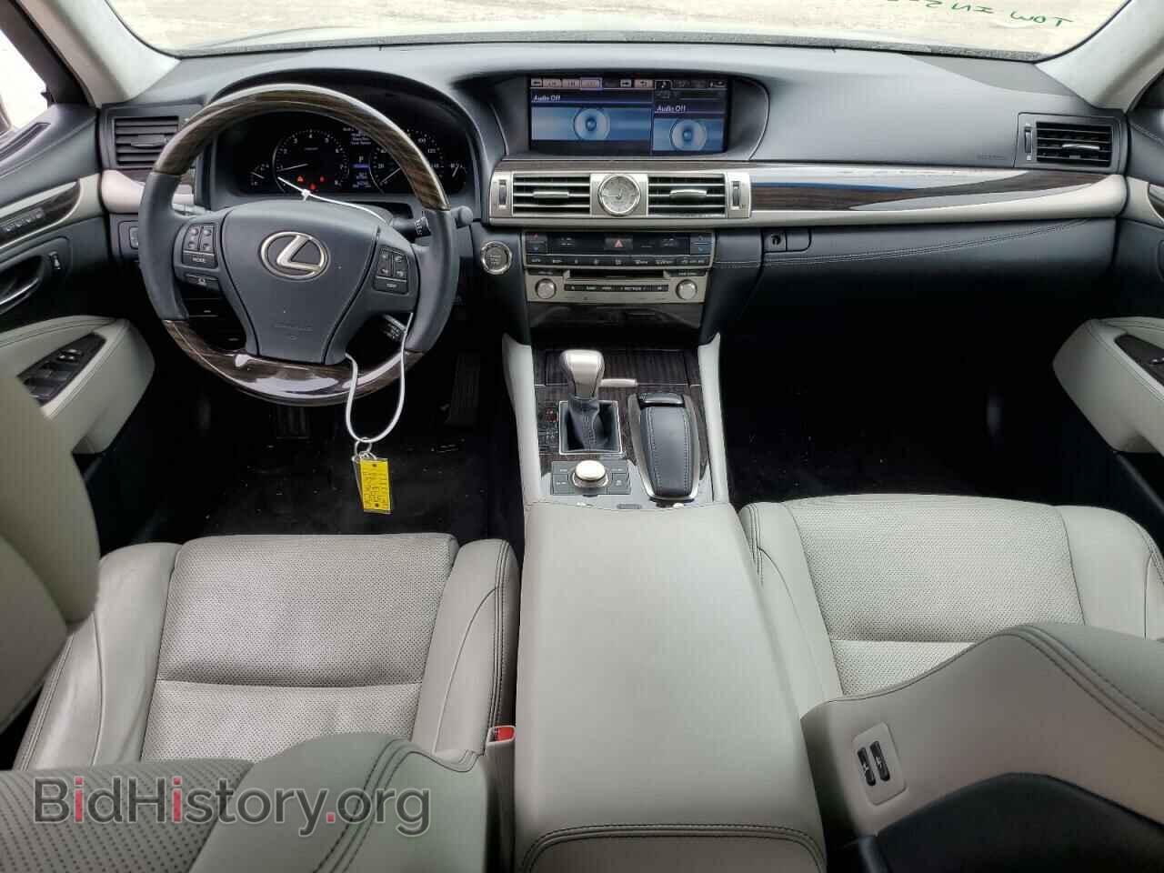 2014 LEXUS LS460 - VIN: JTHBL5EF4E5132973 - Photo 8