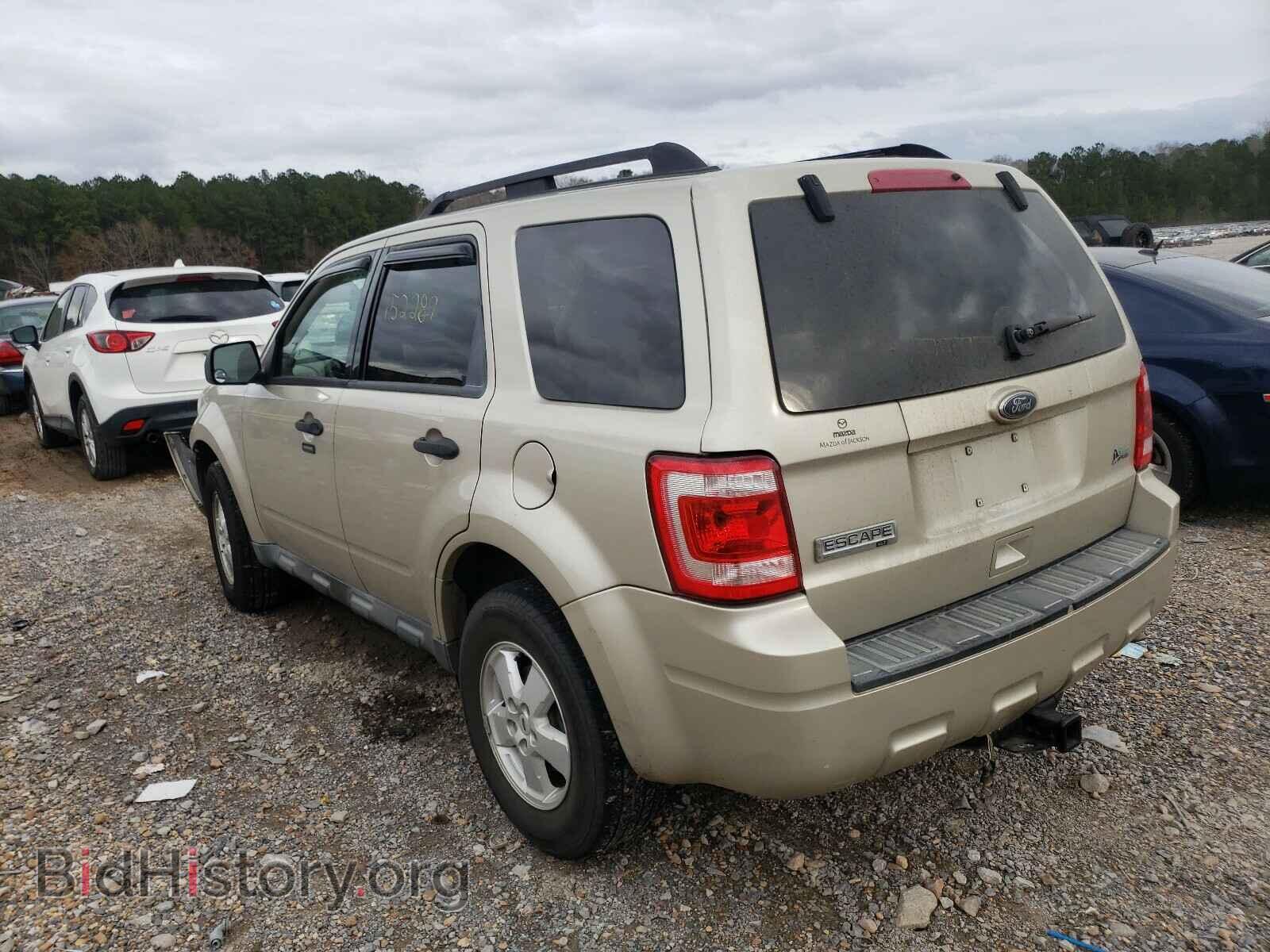 2010 FORD ESCAPE - VIN: 1FMCU0DG8AKA08714 - Фото 3