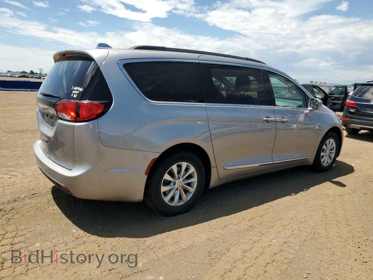 2017 CHRYSLER PACIFICA - VIN: 2C4RC1BG0HR523972 - Фото 3